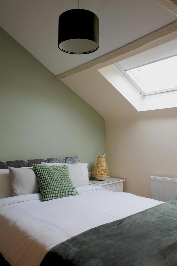 Charming 1-Bed Loft In Caerleon Daire Newport  Dış mekan fotoğraf